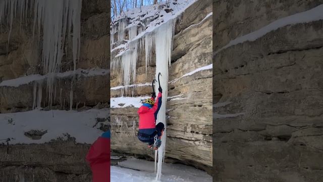 Ice Climbing Fail смотреть онлайн