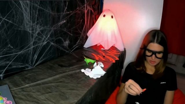 Череп Тыква из бумаги | Развертка Черепа | Бумажное моделирование | HALLOWEEN | KotanikaDIY смотреть онлайн