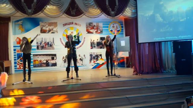 Шире круг 2017. Точь-в-точь. Чингисхан. Израиль смотреть онлайн