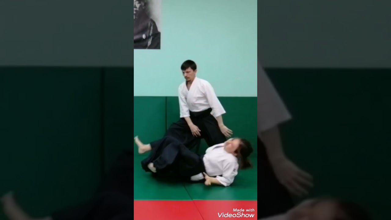 За кадром: опрокидывание на спину в айкидо. #shorts