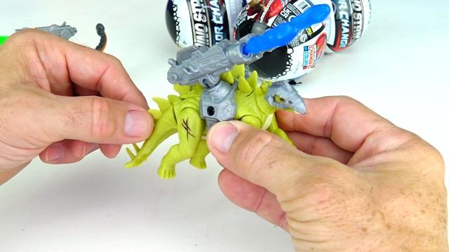 ZURU 5 Surprise Dino Strike Color Change capsules смотреть онлайн