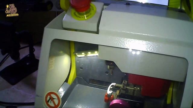 Восстановление ключа BMW F30 при полной утере/BMW F30 All key lost смотреть онлайн