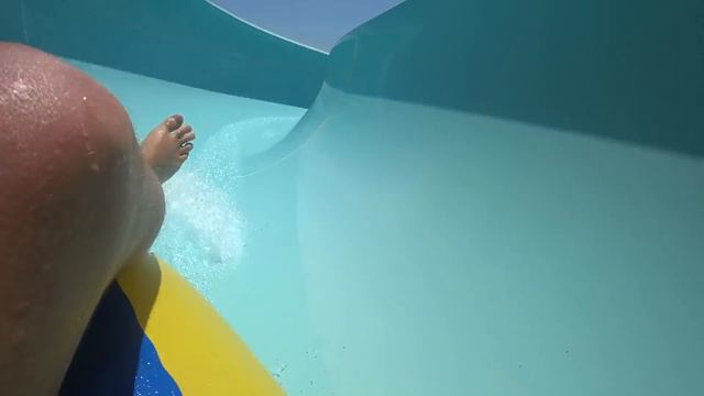 ХОЛДИК И ЕГО ХОЛОДЕЦ В АКВАПАРКЕ / ТУРЦИЯ смотреть онлайн