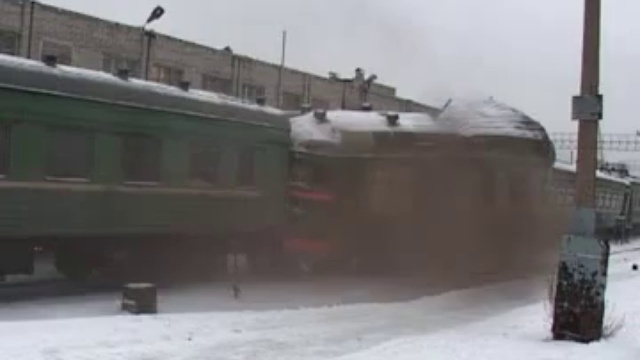 Краш-тест электрички смотреть онлайн