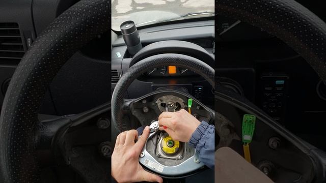 Sprinter замена шлейфа руля горить ошибка ESP смотреть онлайн