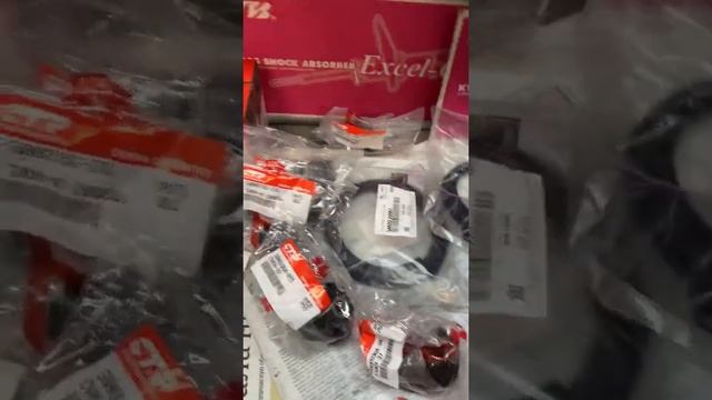 амортизаторы KYB опоры Mando на Hyundai Accent смотреть онлайн