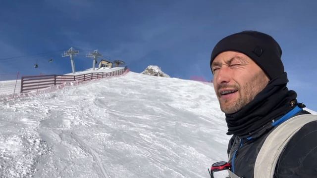 Кто быстрее Саша Ильин или Очередь Курорта Красная Поляна? смотреть онлайн