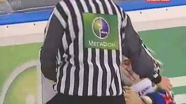 Хоккей Драка Свитов Александр - Зюзин Андрей (Svitov Alex vs Zyzin Andrey) Fights Brawl смотреть онлайн