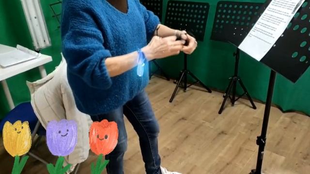GUITARRA CON POLLO - CLASES DE CASTAÑUELAS - EL CHOTIS - MADRID - AGUSTÍN LARA - RUBATO ASOCIACIÓN☀ смотреть онлайн