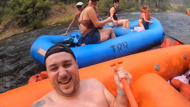 We Crashed Our River Raft with The Stella Show!!! 😬 смотреть онлайн
