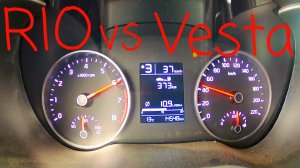 НОВАЯ LADA VESTA ПРОТИВ ТРЕХ ЛЕТНЕЙ KIA RIO РАЗГОН КТО БЫСТРЕЕ? честный отзыв киа рио или лада веста