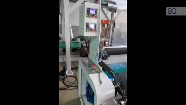 Станок для производства трехслойной полиэтиленовой пленки, модель CH-P1500-ABC смотреть онлайн