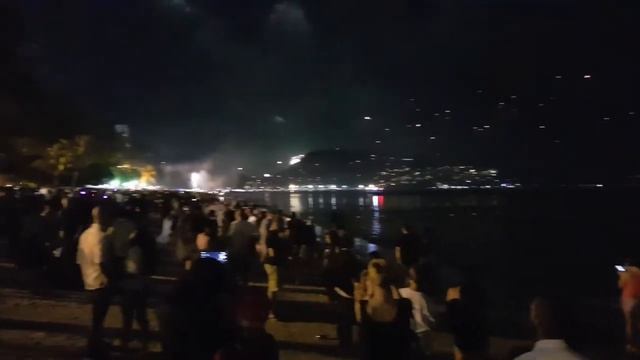 Новый год в Таиланде на Пхукете на 4 часа раньше чем дома. Пляжный праздник! смотреть онлайн