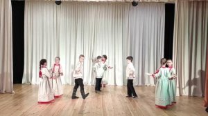 Ансамбль Народного Танца Иван да Марья. "Жили у бабуси" 7-10 лет