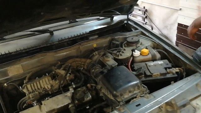 ТРОИТ ДВИГАТЕЛЬ ВАЗ 2114. смотреть онлайн