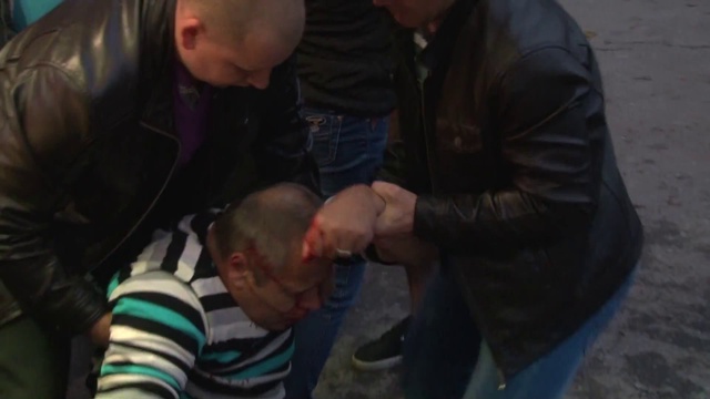 Праздничная драка смотреть онлайн