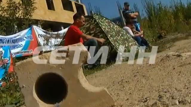 Без крыши над головой а теперь и без еды: обманутые дольщики объявили голодовку смотреть онлайн