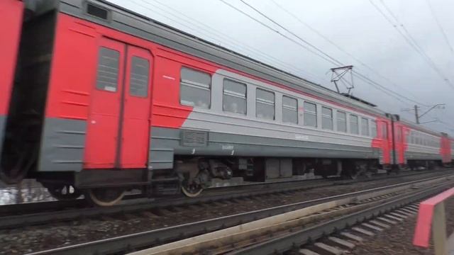 Электропоезд ЭД4М-0260 сообщением Александров - Москва смотреть онлайн