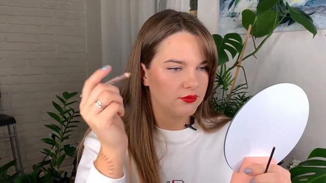 Как и чем красить брови? / Какой цвет карандаша для бровей выбрать? смотреть онлайн