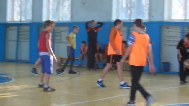 ХБЛ 2016/2017 (U-14) Новая Каховка - ДЮКФП№4 "Темп Восток"(Херсон) (3 отрезок) смотреть онлайн