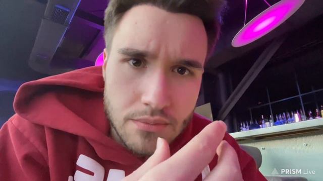 КОРЕШ ПОКАЗЫВАЕТ СВОИ СТАРЫЕ КРИНЖОВЫЕ СТОРИС В INSTAGRAM смотреть онлайн