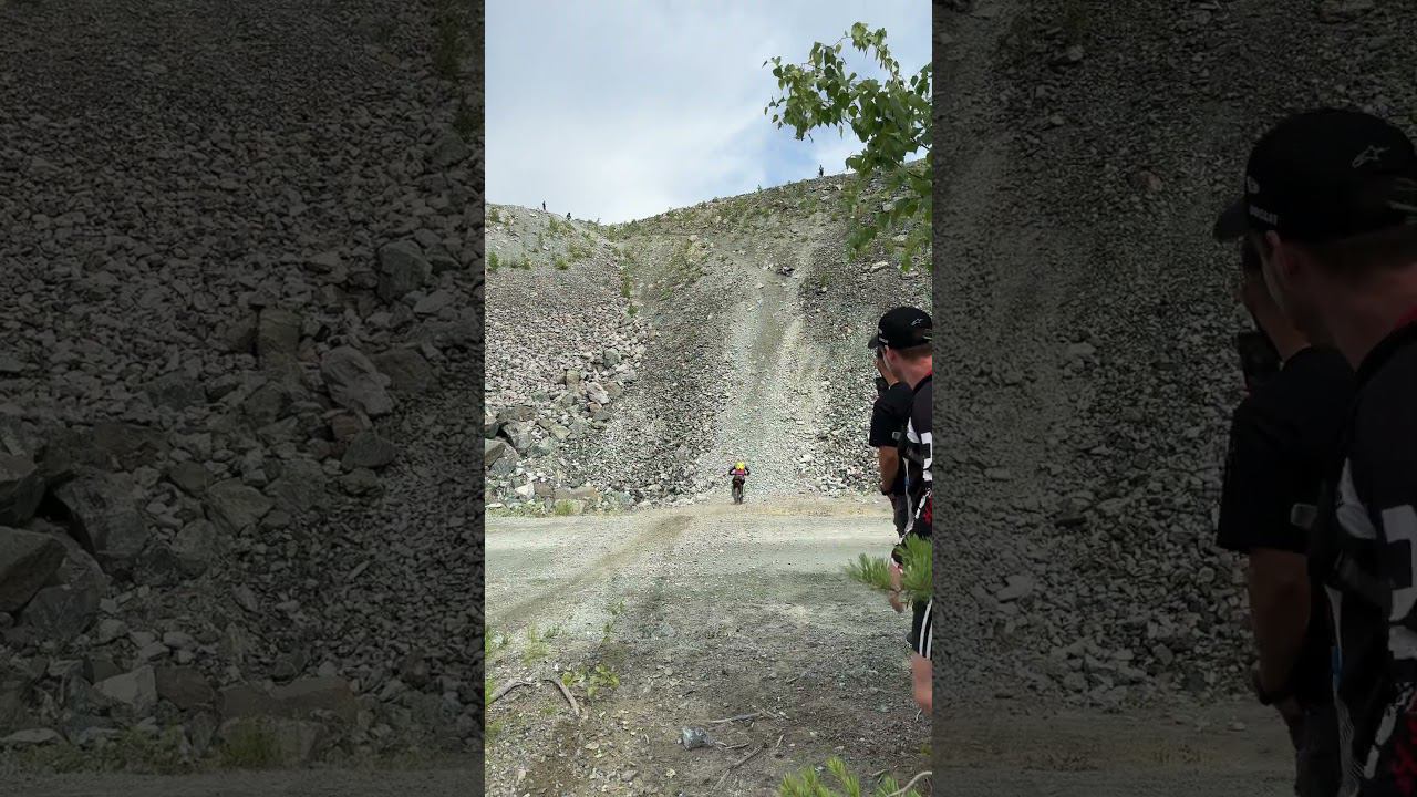 Столпер дал газу на BSE T9 в гонке «Буйные есть? На угле»Soon… #bse #наугле #буйныеесть #reels смотреть онлайн