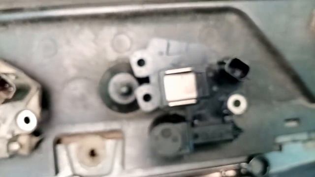 ANOMALÍA DE CARGA DE BATERÍA RENAULT MEGANE 2, CAUSAS Y SOLUCIONES смотреть онлайн