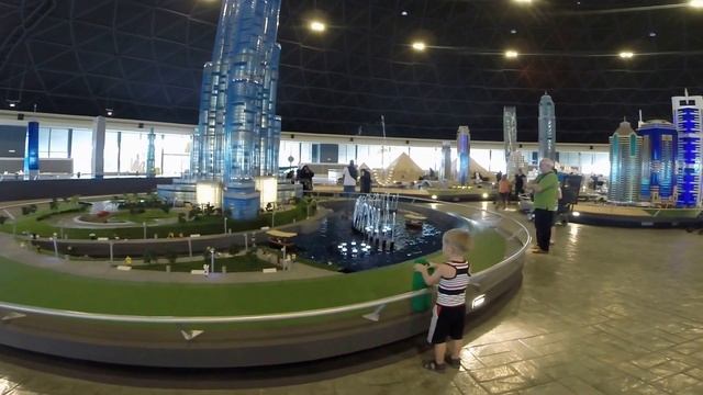 Miniland Dubai Посещаем Минилэнд в Дубае смотреть онлайн
