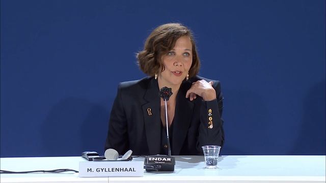 78. Mostra del Cinema - The Lost Daughter смотреть онлайн