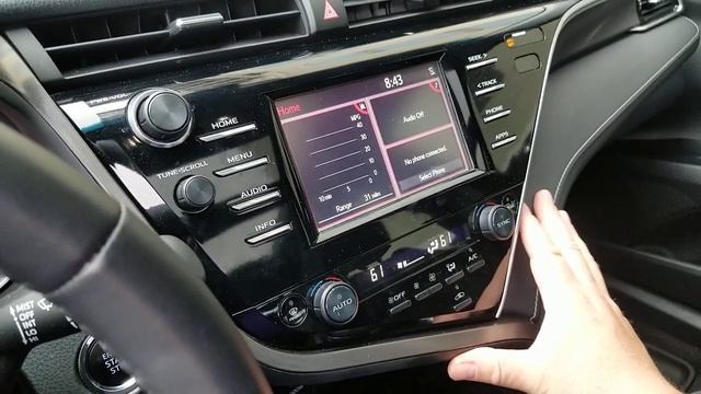Add Apple CarPlay To The 18 Camry. Toyota Service Dept Can Add It.