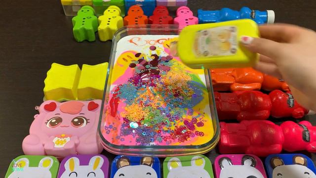 MAKEUP AND GLITTER AND CLAY Mixing Random Things Into GLOSSY Slime 5354.mp4 смотреть онлайн