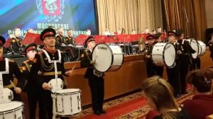 Выступление барабанщиков из оркестра суворовцев Московского военно-музыкального училища