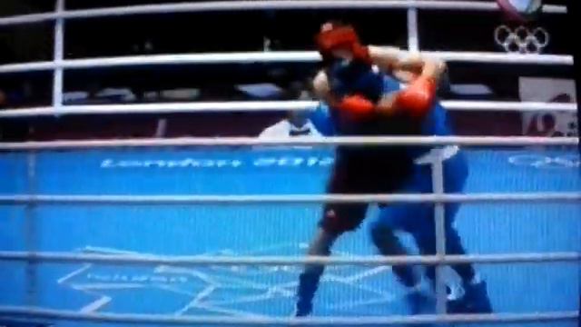 Esquiva Falcao(BRA) Vs. Soltan Miguitinov (AZE)