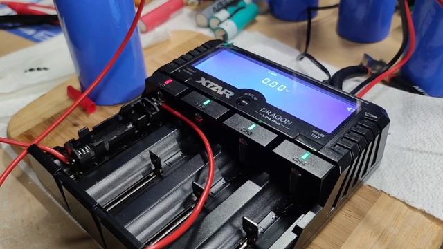 Очень мощный аккумулятор для подводных лодок или спутников смотреть онлайн