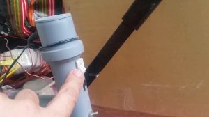 Сверлильный станок из шуруповерта и самодельный блок питания.