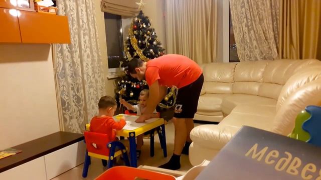 DRAWING WITH KIDS / УЧИМСЯ РИСОВАТЬ СНЕГОВИКА С ДЕТЬМИ смотреть онлайн