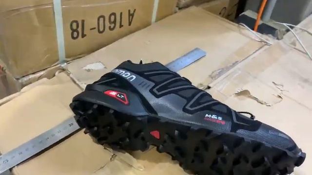 ЗИМНИЕ КРОССОВКИ SALOMON SPEEDCROSS 3 CS ЦВЕТ ЧЕРНЫЙ Артикул 20813 смотреть онлайн