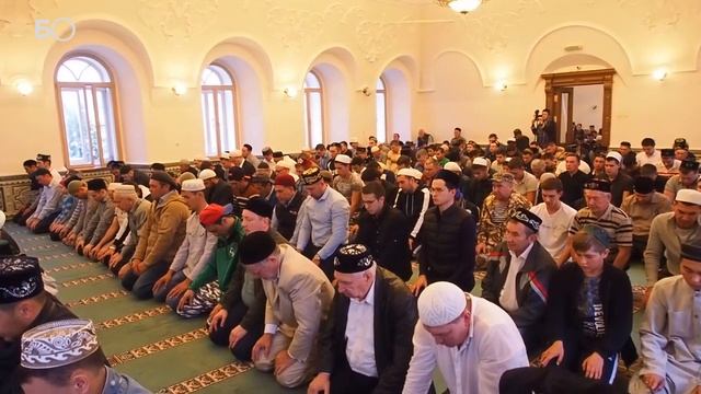 Праздничный намаз Курбан-байрама прошел во всех мечетях Татарстана смотреть онлайн
