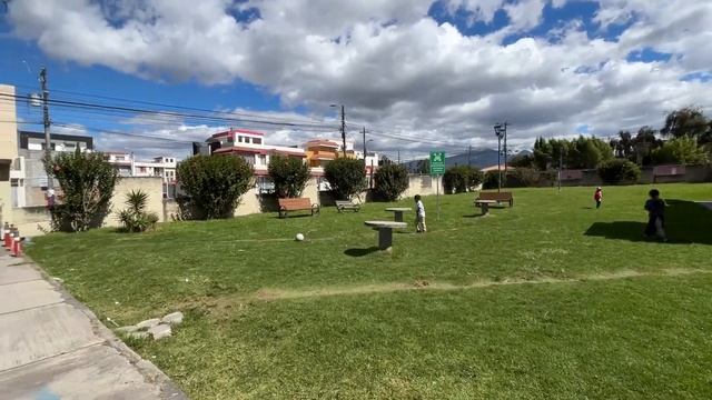 ЭКВАДОР LIVE: стоматология, поликлиника, рынок для экспатов смотреть онлайн