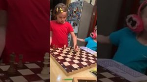 Дети решают задачи