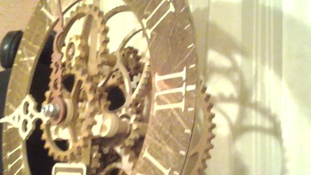 Самодельные деревянные часы (Homemade wood clock) смотреть онлайн