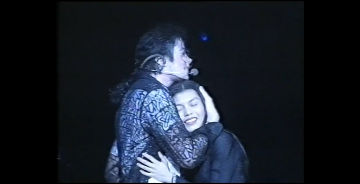 Michael Jackson - "You Are Not Alone" - History Tour live in Brunei (1996) смотреть онлайн