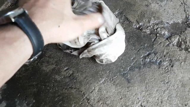 How to remove oil from concrete floor (and other surfaces) смотреть онлайн