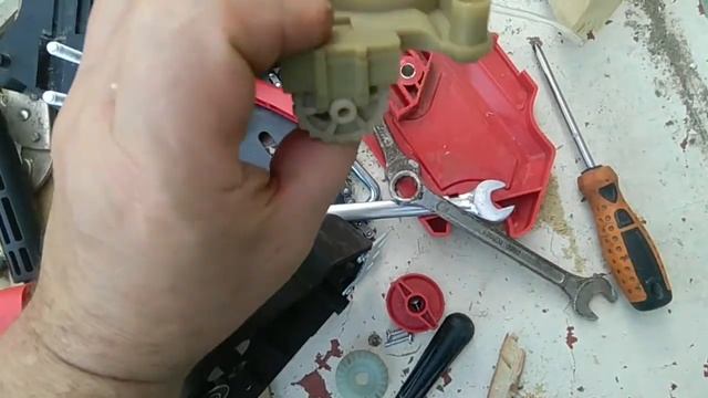 Обзор и разборка электрической цепной пилы енифилд enifield ecp 2000. смотреть онлайн