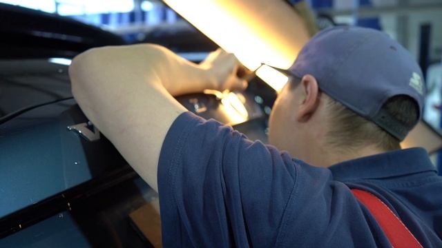 Ремонт вмятин без покраски (Автоград Детейлинг Тюмень) смотреть онлайн