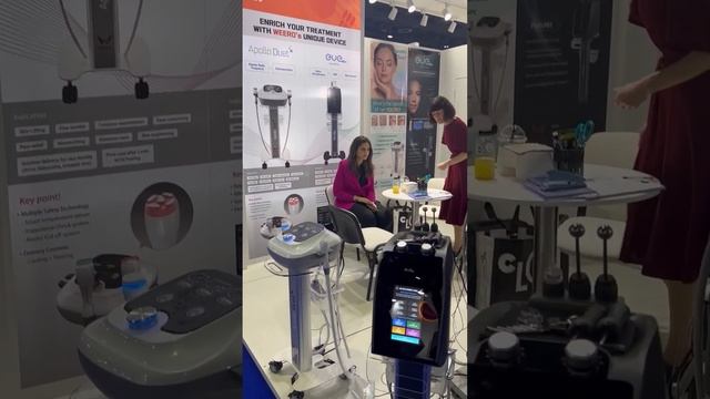 1ый день на выставке DUBAI DERMA / First Day At DUBAI DERMA  2023