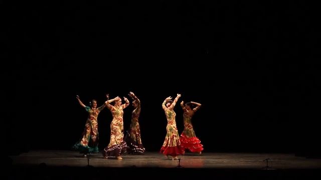 Студия «La Luna» / «Tango Parao» смотреть онлайн