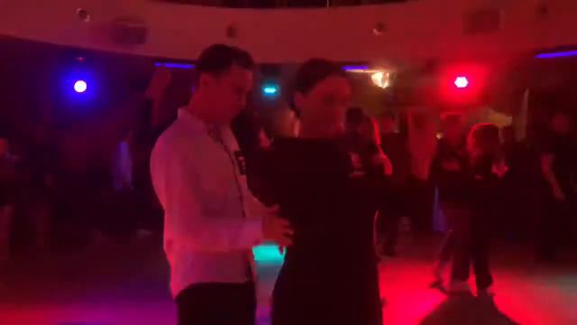 El Grande Party смотреть онлайн