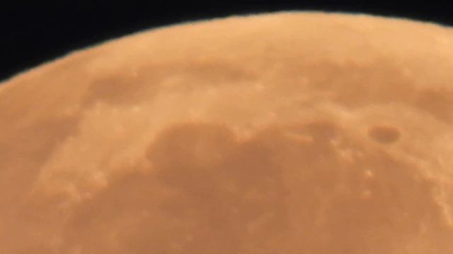 Полная Луна на фоне здания ХПИ в Харькове садится за горизонт 30 марта 2021 смотреть онлайн