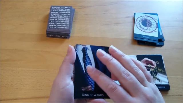 Tarot and Oracle Everywhere смотреть онлайн